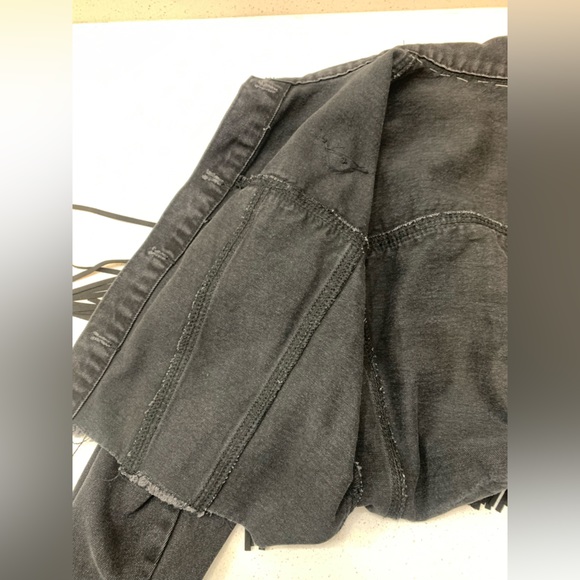 Black Denim Cow Horse Fringe Distressed Jean Jacket Longhorn Rodeo Western Bull - Picture 5 of 11
